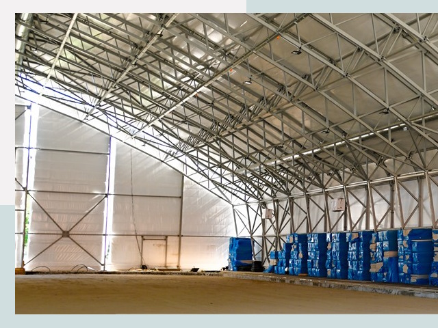 Строительство крытых катков в Дзержинском