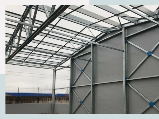 Каркасные ангары от СтальСтрой-Дзж по цене от 614 руб.